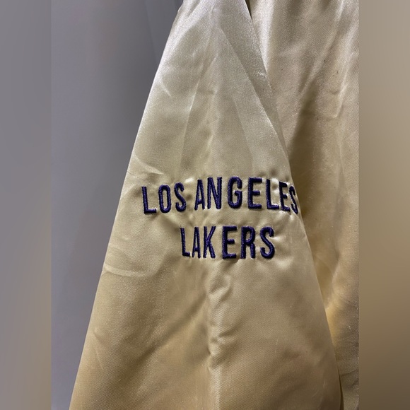 Mitchell and Ness Los Angeles Lakers Bomber Jacket - Picture 9 of 9